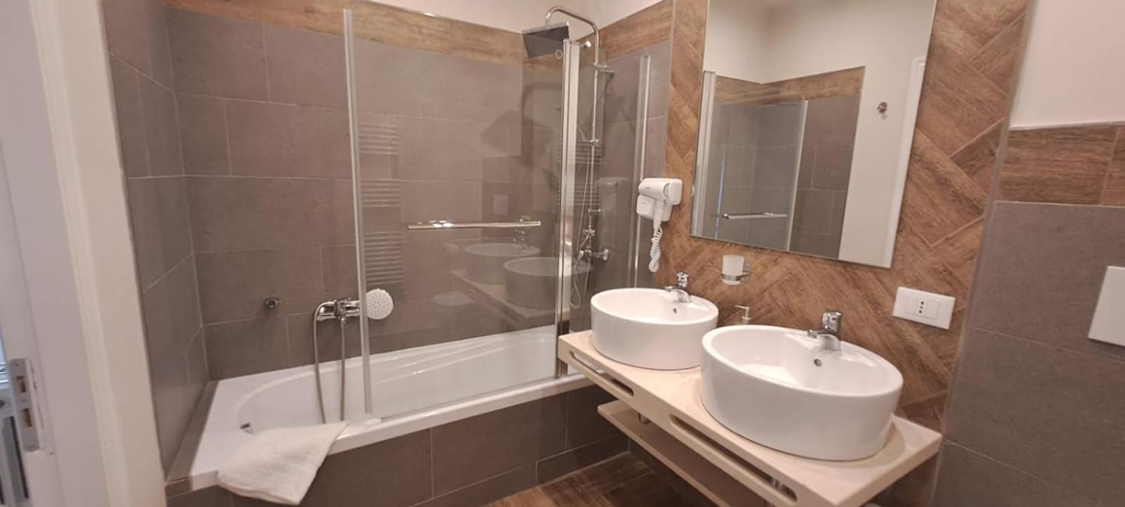 Chez Tata' - Sce Tata Bed and Breakfast Rossano Stazione Εξωτερικό φωτογραφία